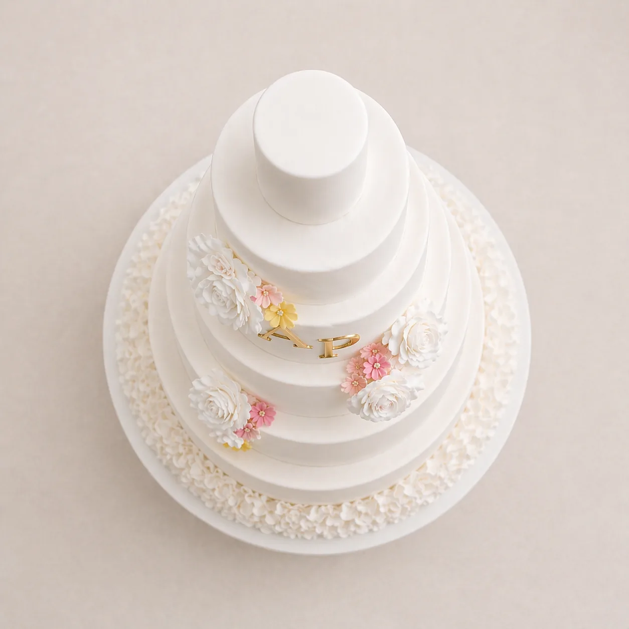 Pearl of the Great Love, Side view
